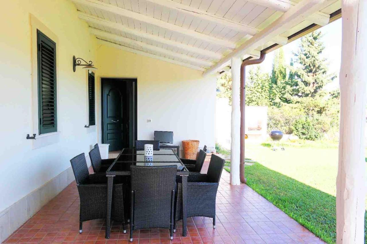Summer House أفولا المظهر الخارجي الصورة